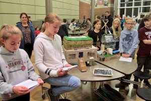 Students describe their resilient and sustainable house